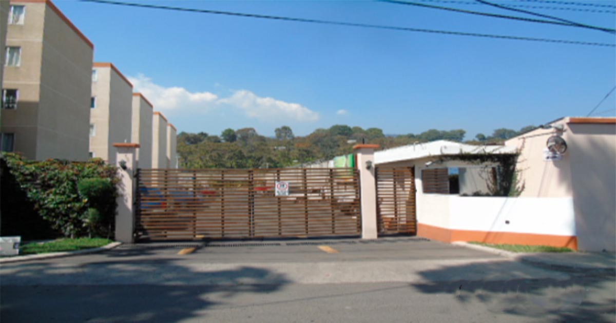 Venta de Casa o Casas, Terrenos, Propiedades, Apartamentos, Inmuebles en Guatemala, zona 11, zona 7, zona 2, zona 18, zona 16, Mixco, Carretera Al Salvador, Fraijanes, Santa Catarina Pinula, Antigua Guatemala, Villa Nueva, Villa Canales, San Miguel Petapa - Venta o Alquiler de Casas En Guatemala